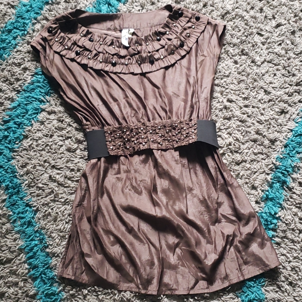 Jeweled Blouse w/removable Belt